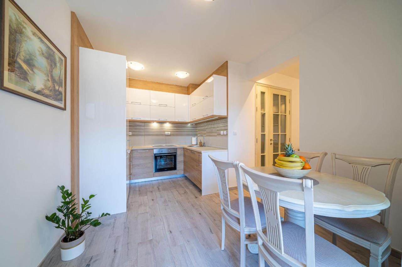קוטור Boka View Luxury Suite - With Free Garage Parking מראה חיצוני תמונה